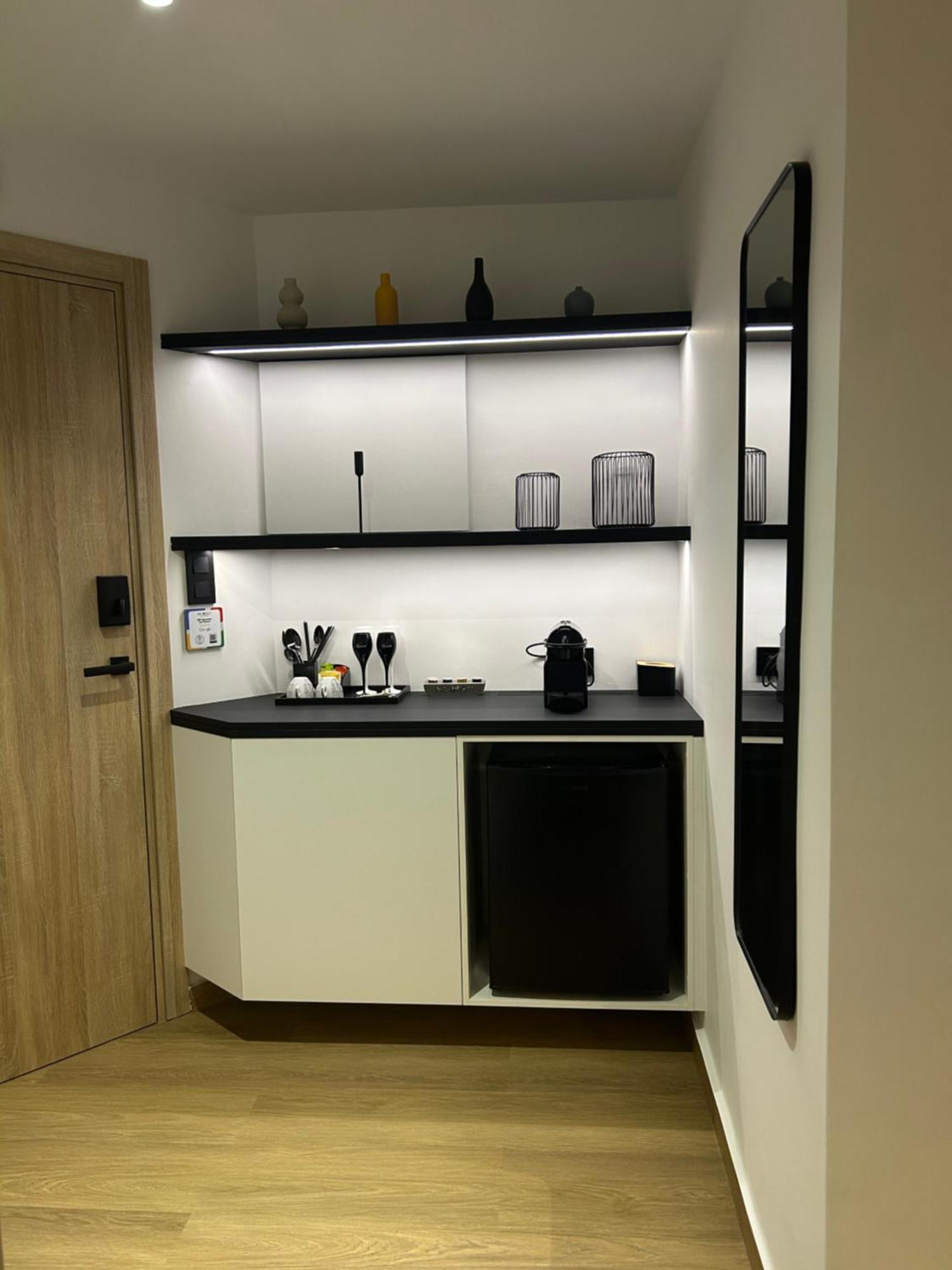 Incorsο - Smart Luxury Stay - Athens Airport - 24Hr Passcode Check In Markópoulon Eksteriør bilde